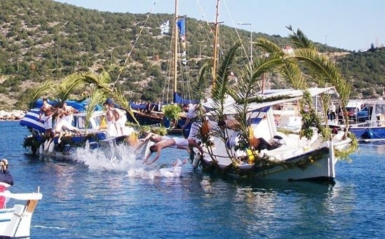 Interesting Christmas and New Year Tastes and Traditional Customs in the Peloponnese Picture1