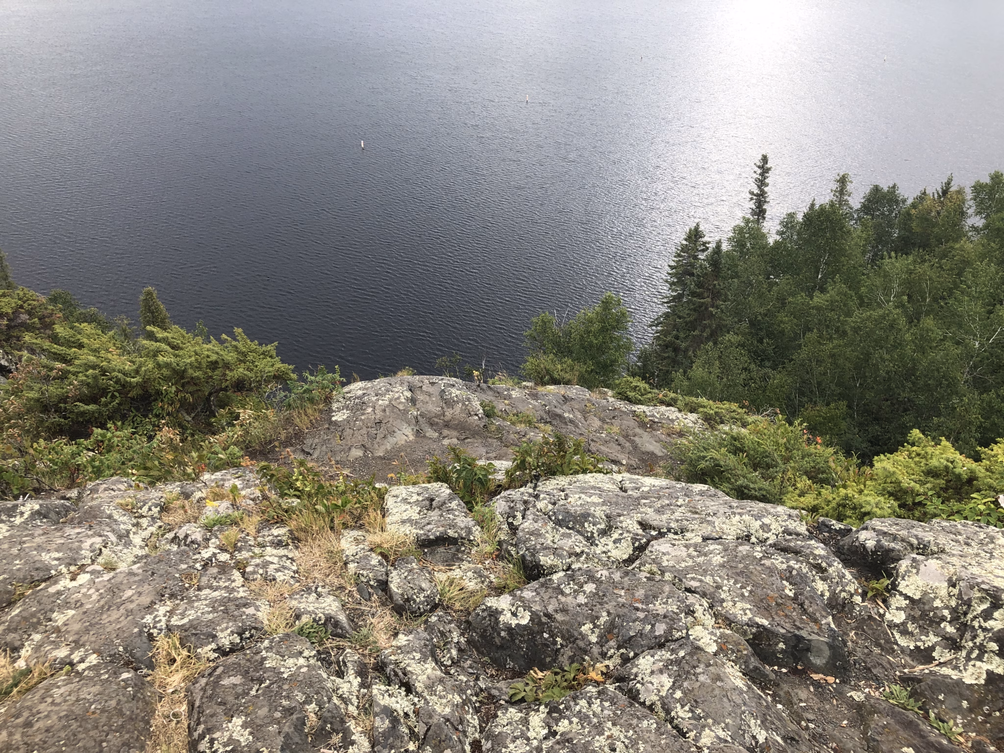 5 Viral-Ready Experiences in Manitoba: Polar Bears, Northern Lights, and More WhiteshellProvincialPark WestHawkLake 3499 CreditTravelManitoba scaled